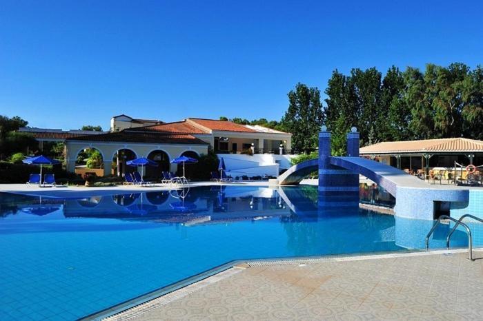 Kalamákion Ilaria Hotel מראה חיצוני תמונה